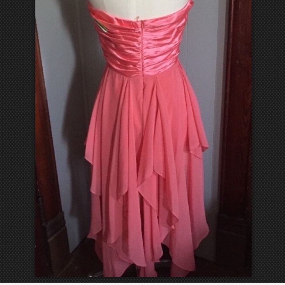 WINDSOR Ynes Coral Asymmetrical Formal Party Dress - Picture 4 of 5
